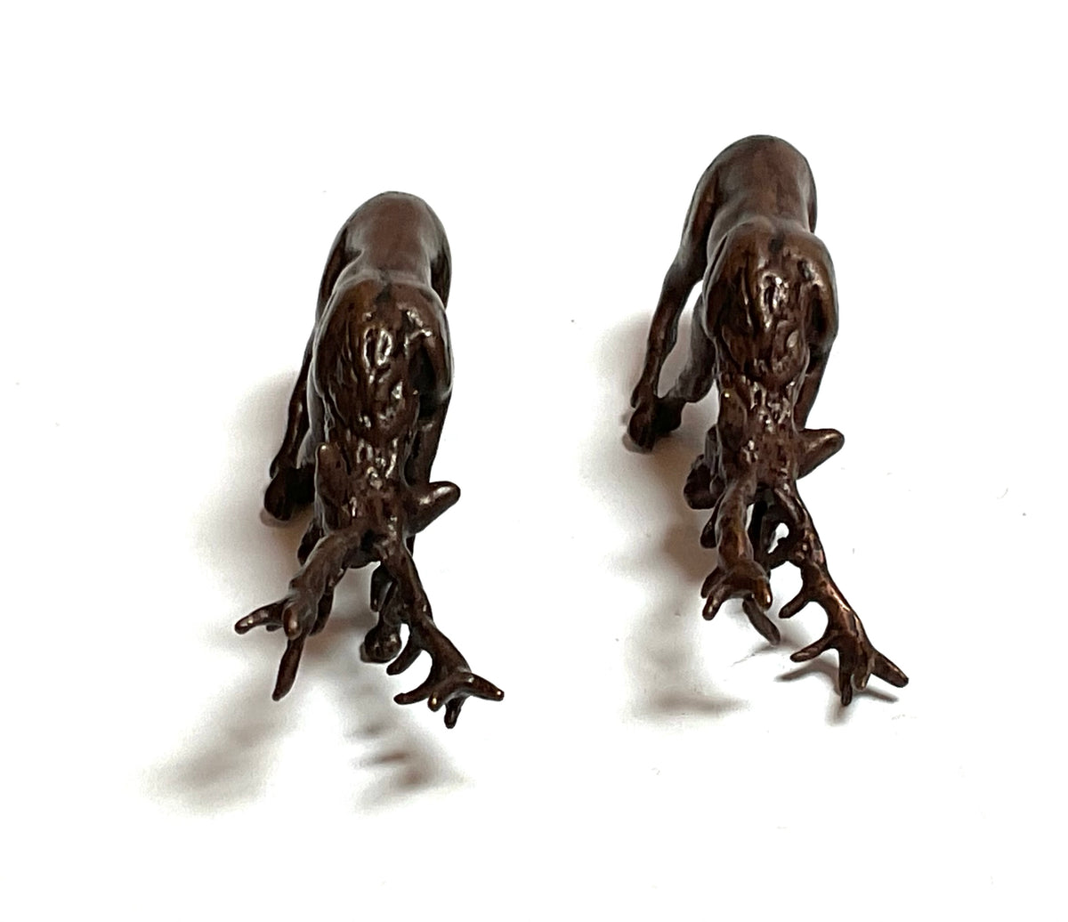 David. Meredith Miniature rutting stags bronze sculptures