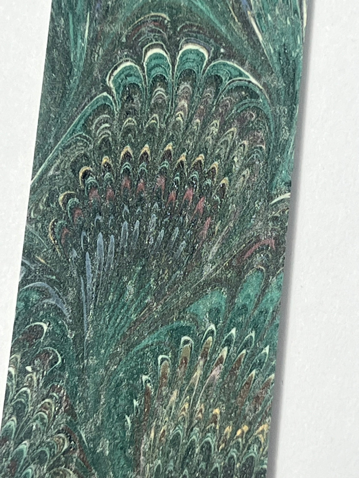 Il papiro hand marbled bookmark