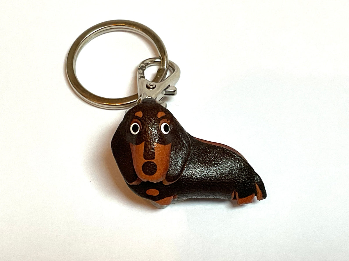 Japanese Handmade Leather keychain - dachshund