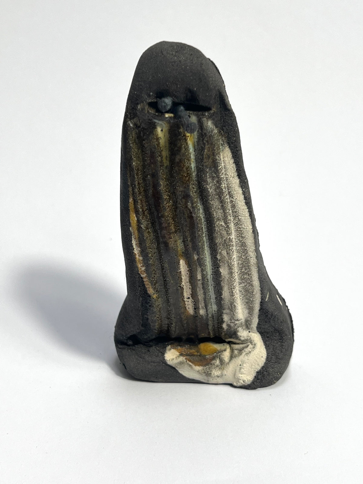 Small ceramic sculpture by Andrew Lawes