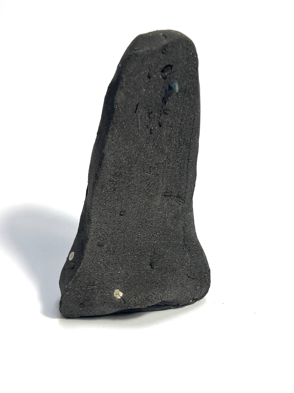 Small ceramic sculpture by Andrew Lawes
