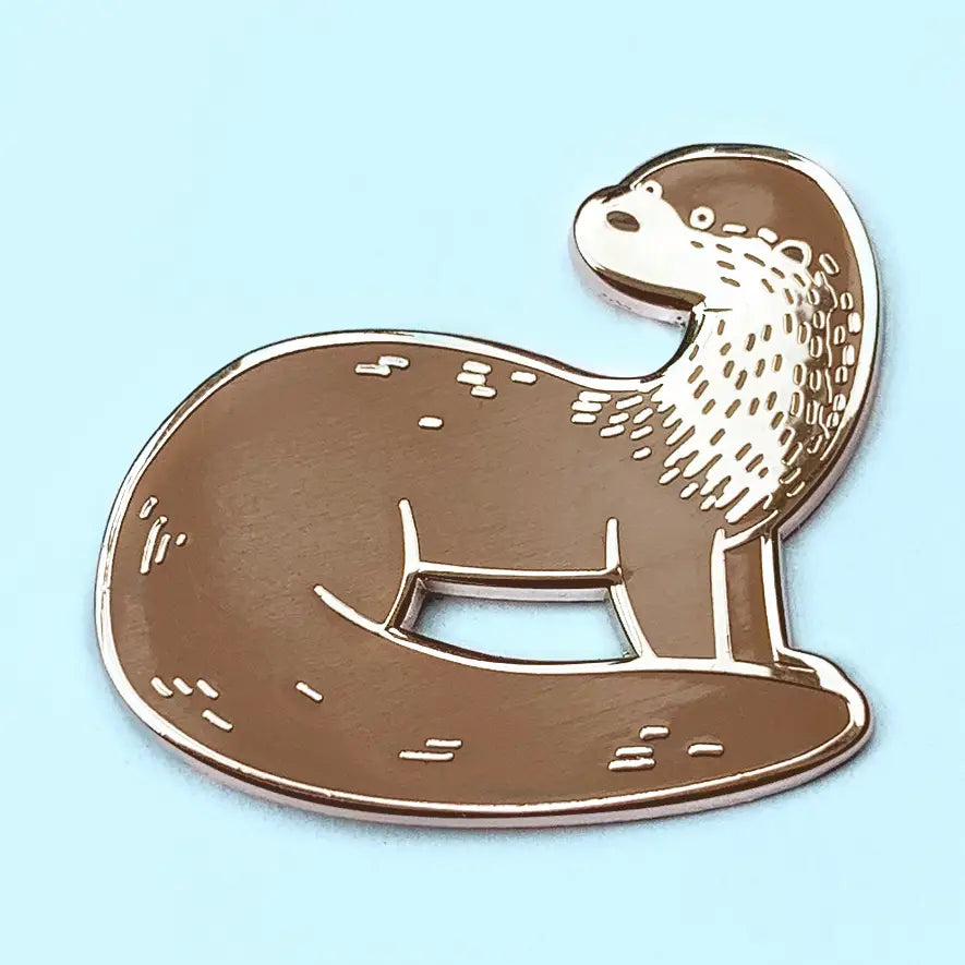 Tom Hardwick animal pin - river otter